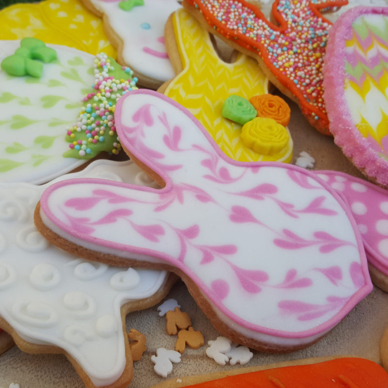 Paaskoeken decoreren met Royal Icing